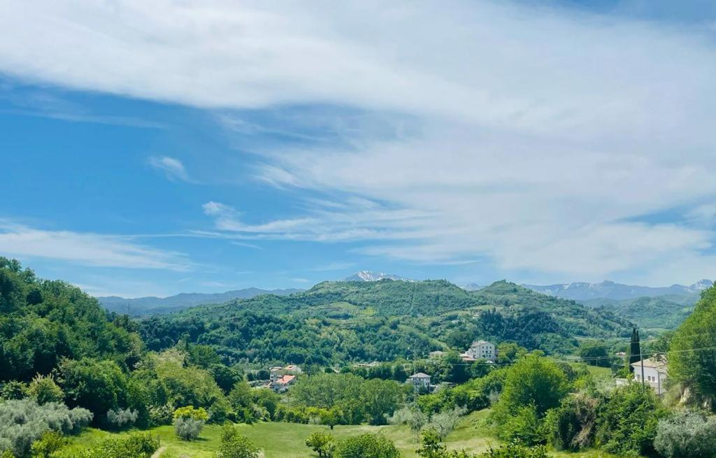 Bed and Breakfast La Collina Su Ascoli Асколі-Пічено Екстер'єр фото